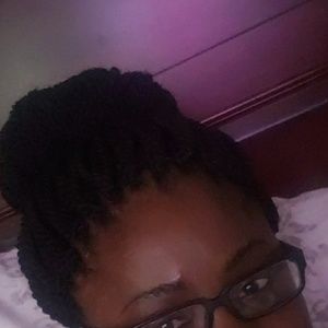 Meet your Posher, Jasmine